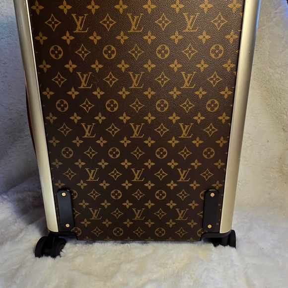 Louis Vuitton Horizon 55 Carry-On M23203 - Picture 6 of 15